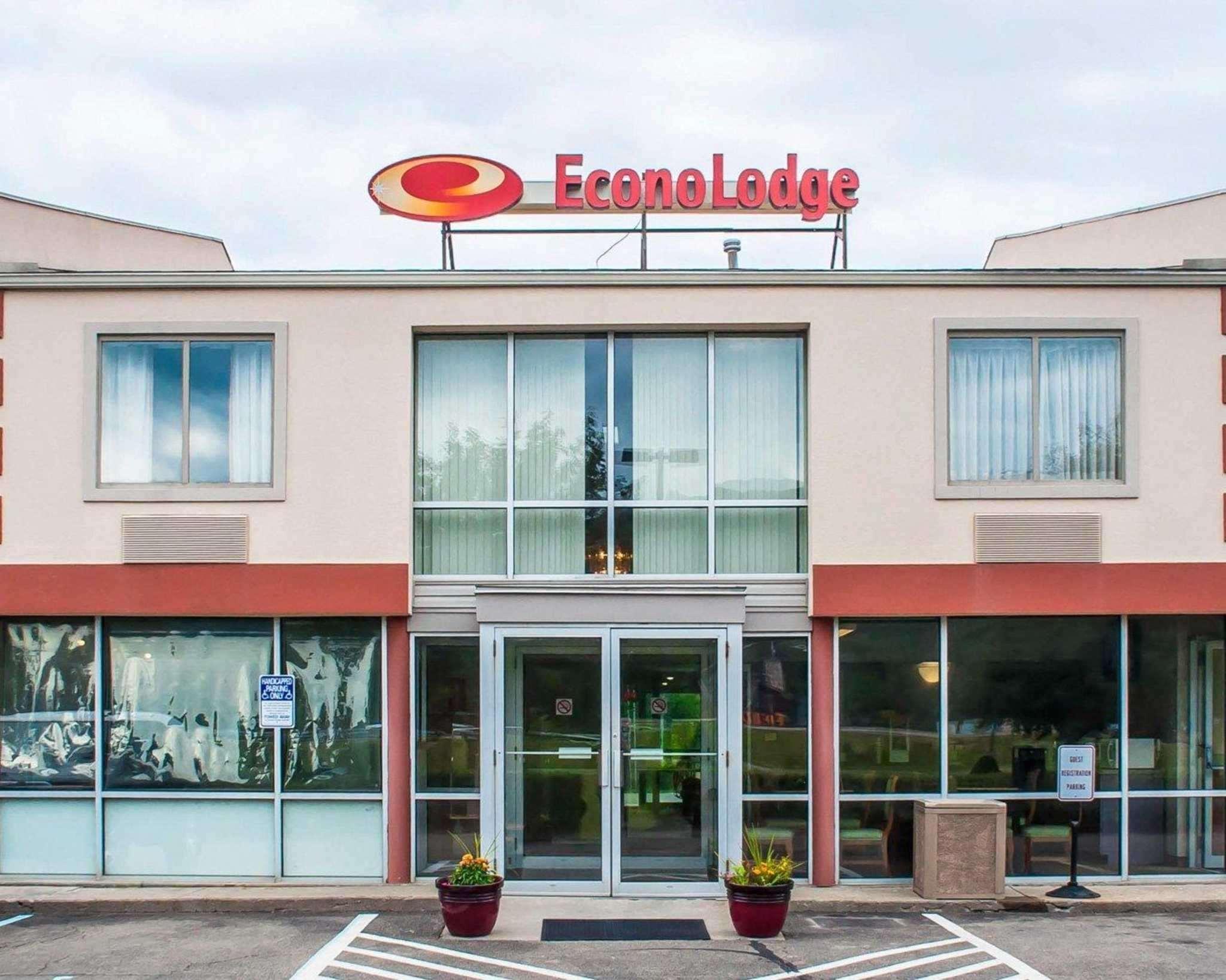 Econo Lodge Elmira-Corning Fisherville Exterior foto